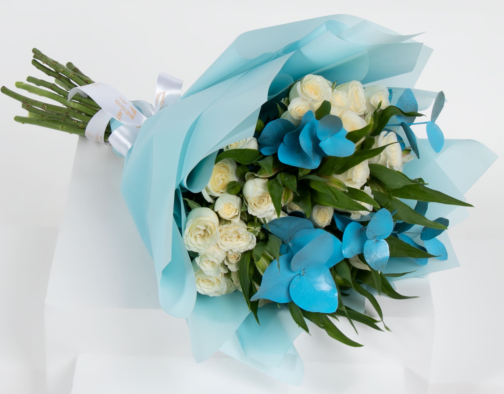 your-store-baby-rose-with-baby-blue-bouquet