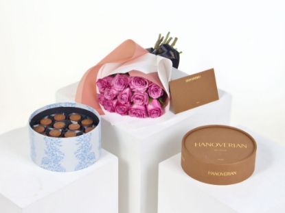 Picture of Hanoverian Mix chocolate | purple Roses